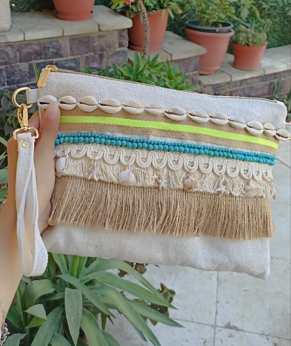 Hand Clutch Wavy Blue
