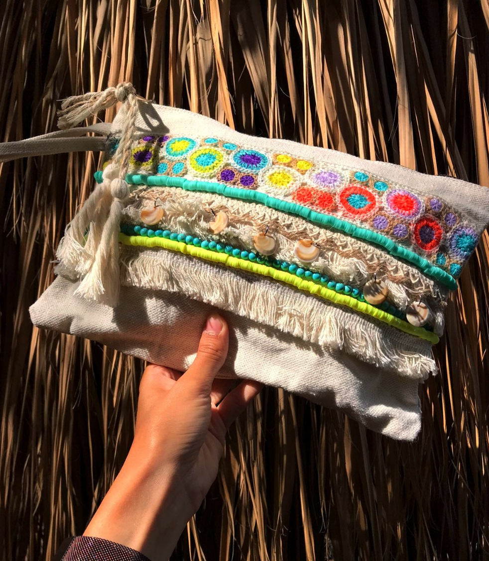 Hand clutch Aqua Stitch