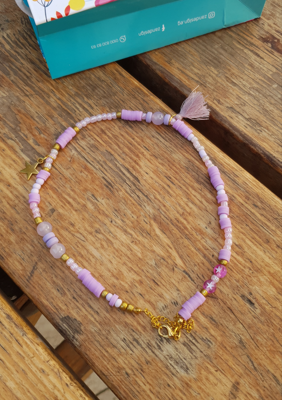 Mauve Daisy Short Necklace
