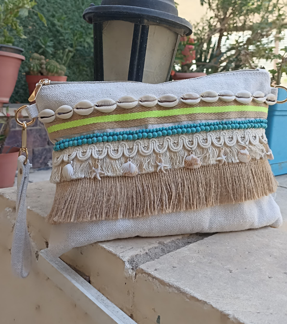 Hand Clutch Wavy Blue