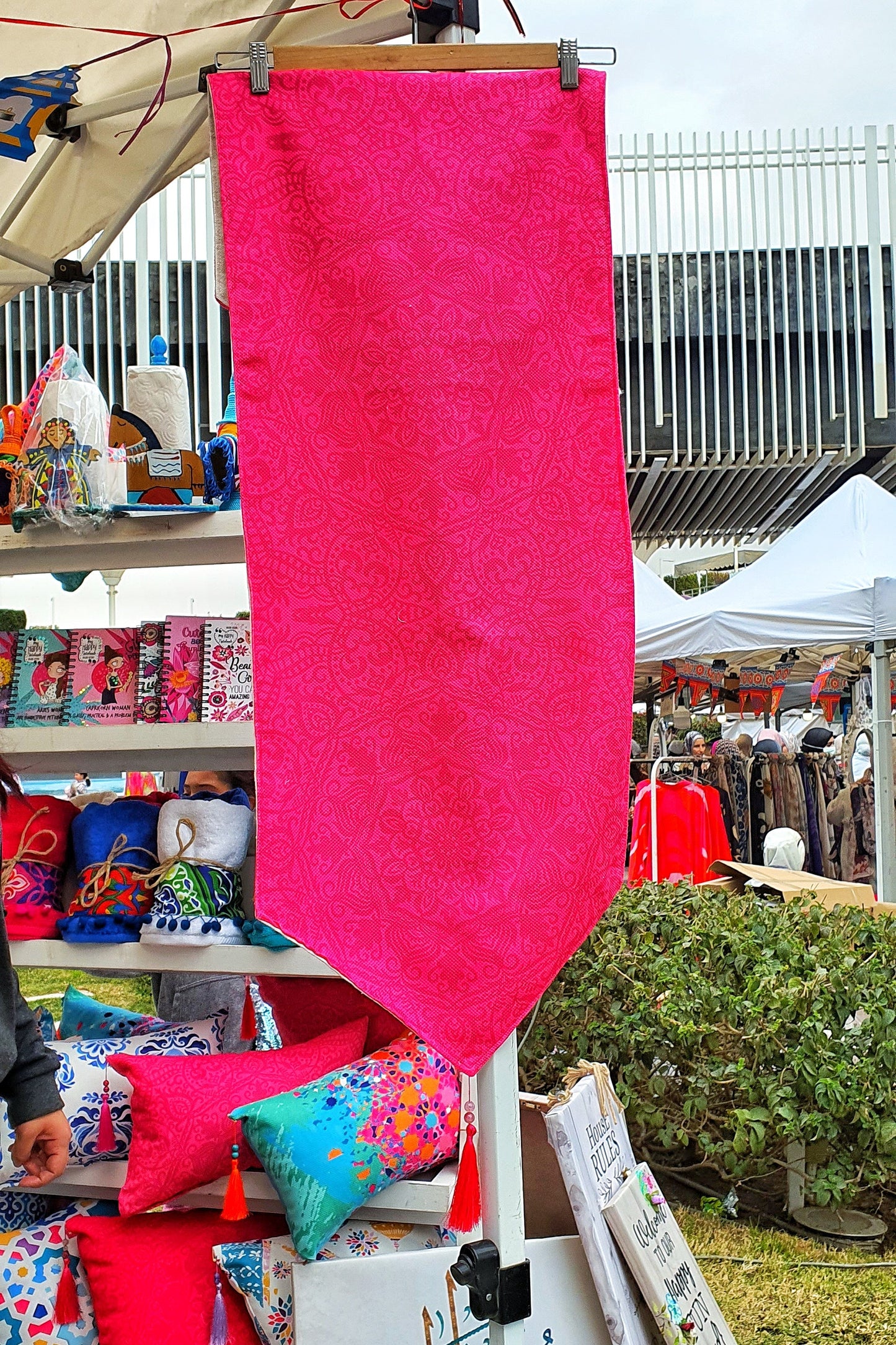 Pink Sensation Runner