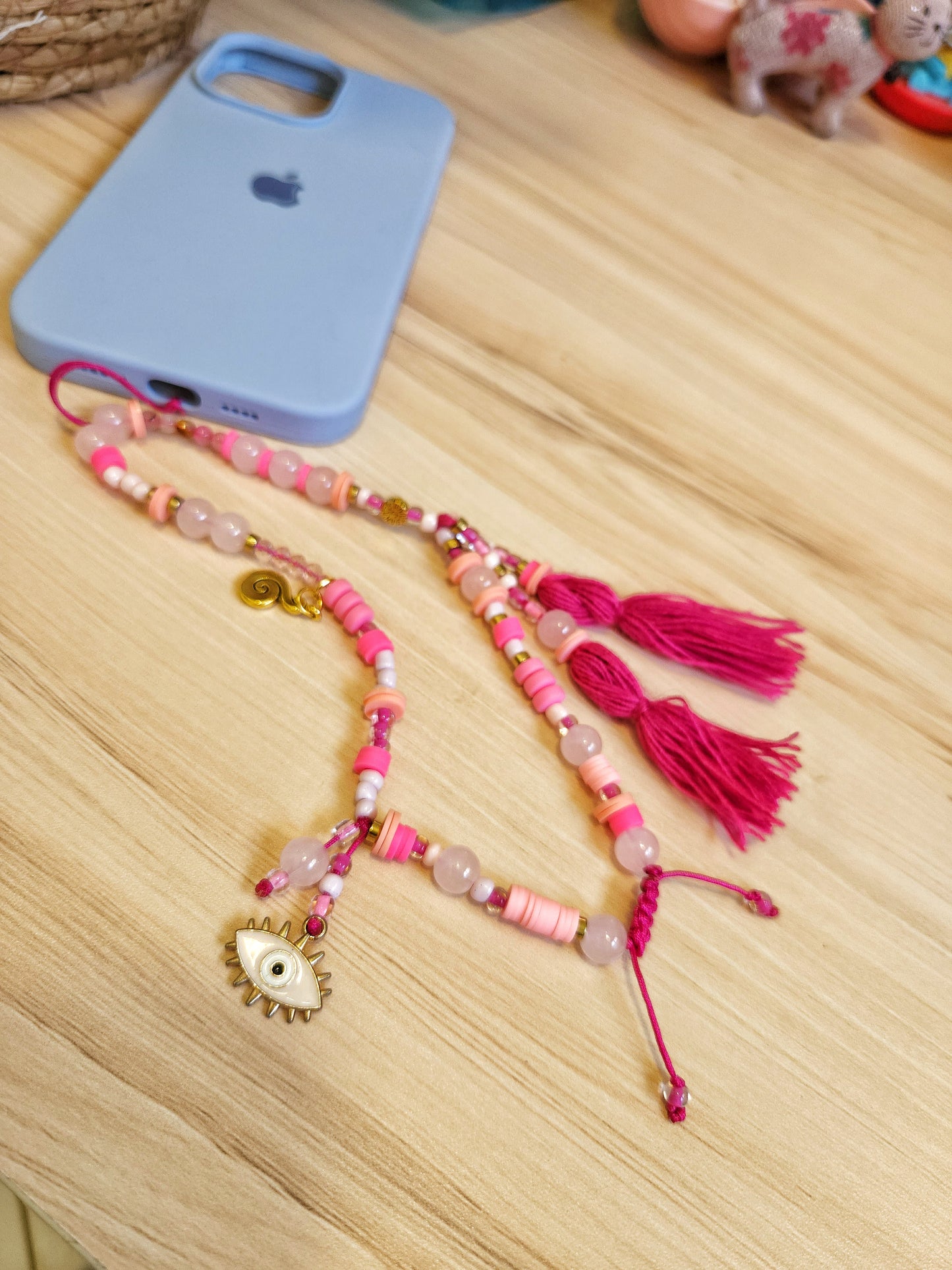 Blush Tassel Short Mobile Chain