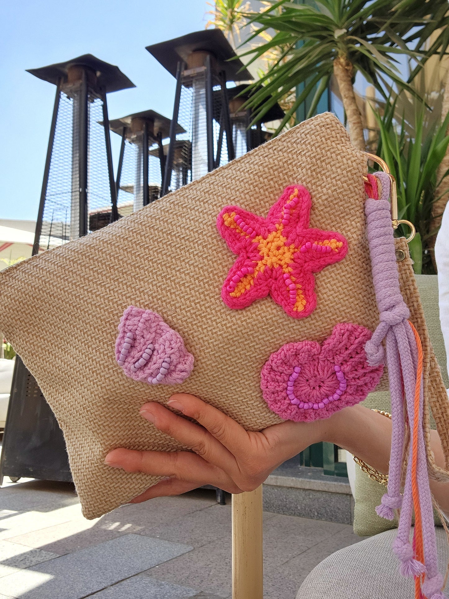 Hand clutch - Pink Starfish