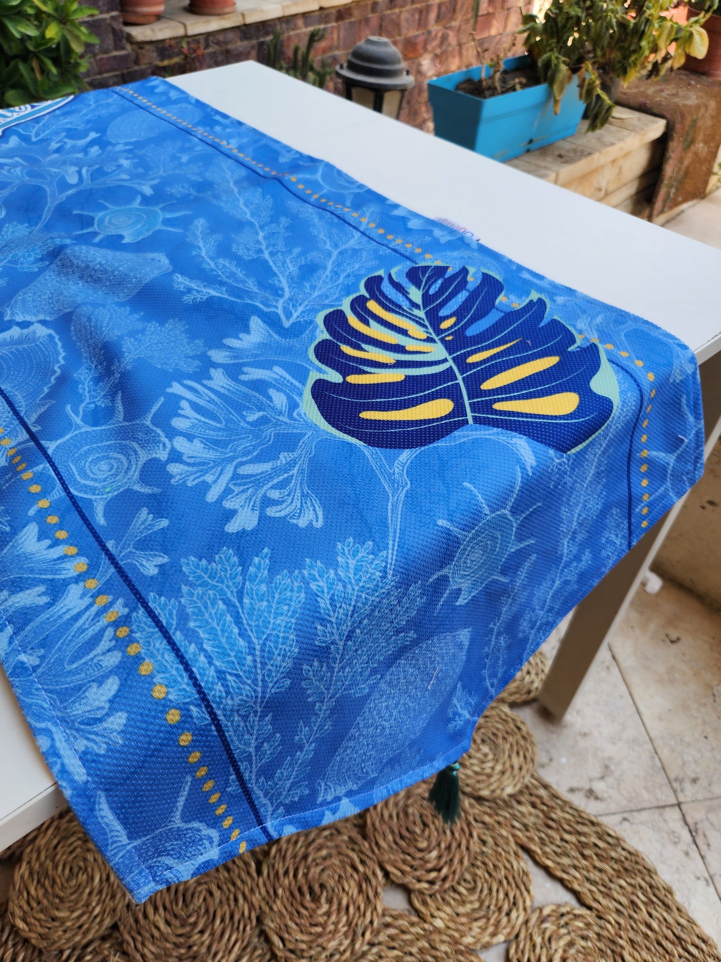 Summer Tropicana - Blue Runner
