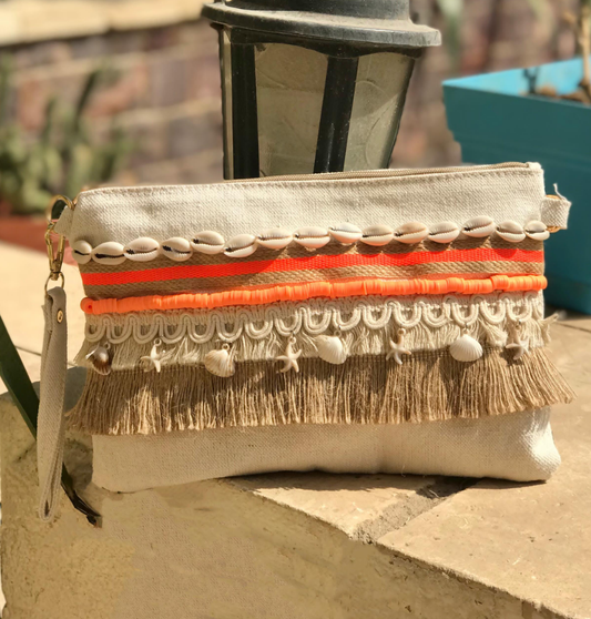 Hand Clutch Wavy Orange