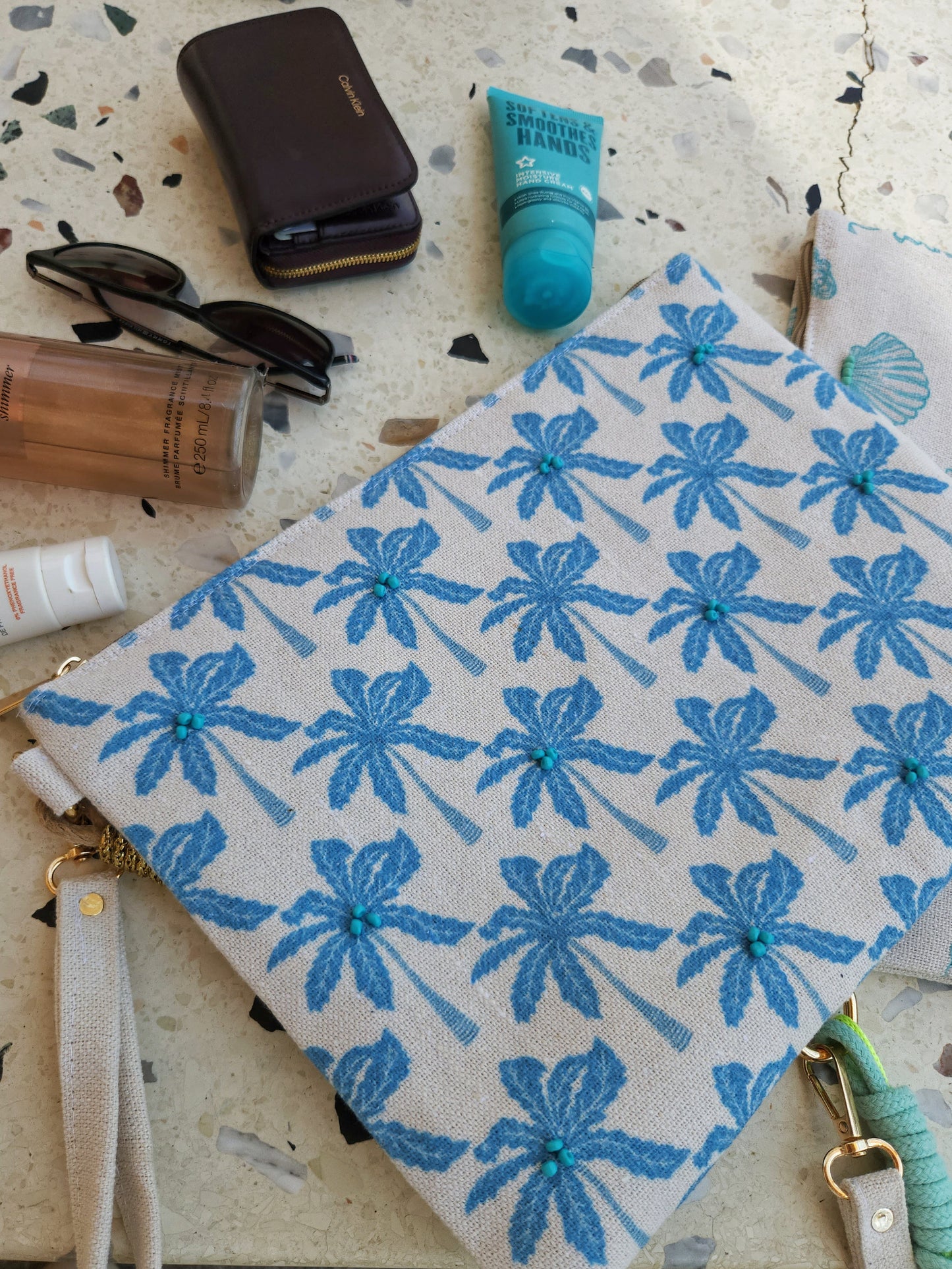 XL Printed Hand Clutch - Sea Blue Palmtrees