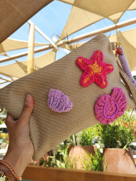 Hand clutch - Pink Starfish