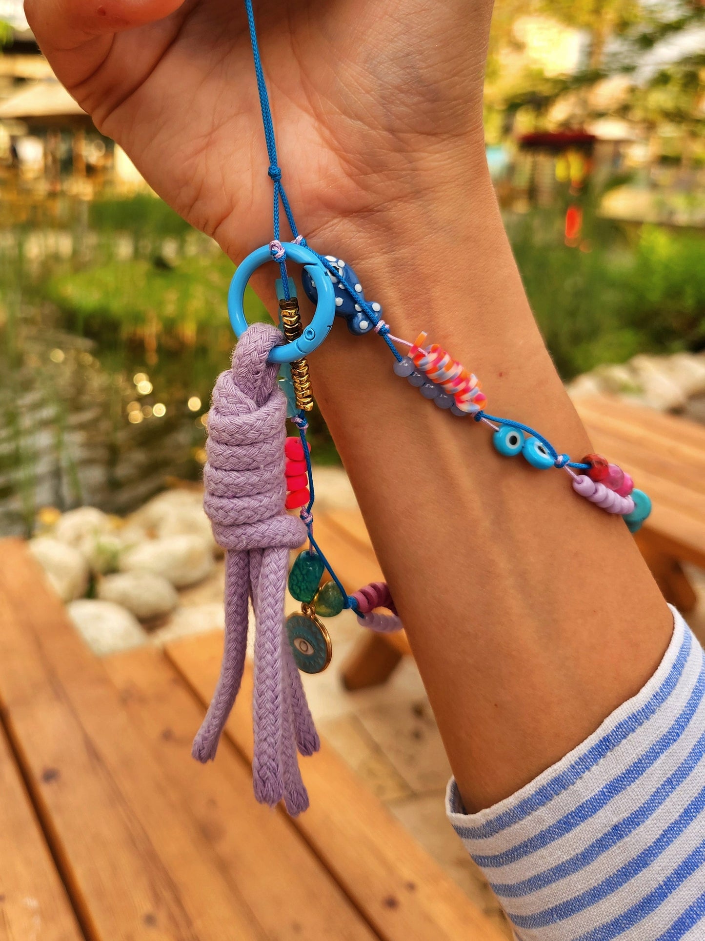 Berry Blue Short Mobile Chain/Charm
