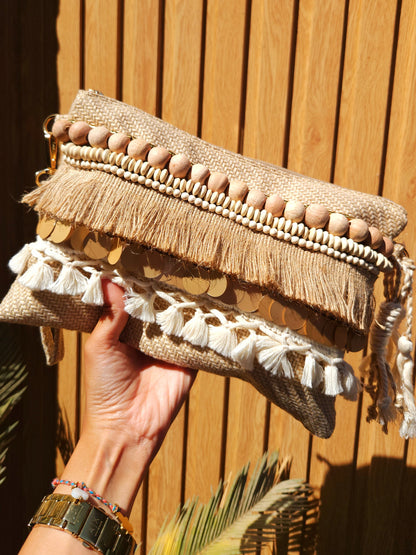 Hand clutch - Boho Beads