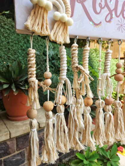 English Girl Name Customizable - Macrame Boho Beige