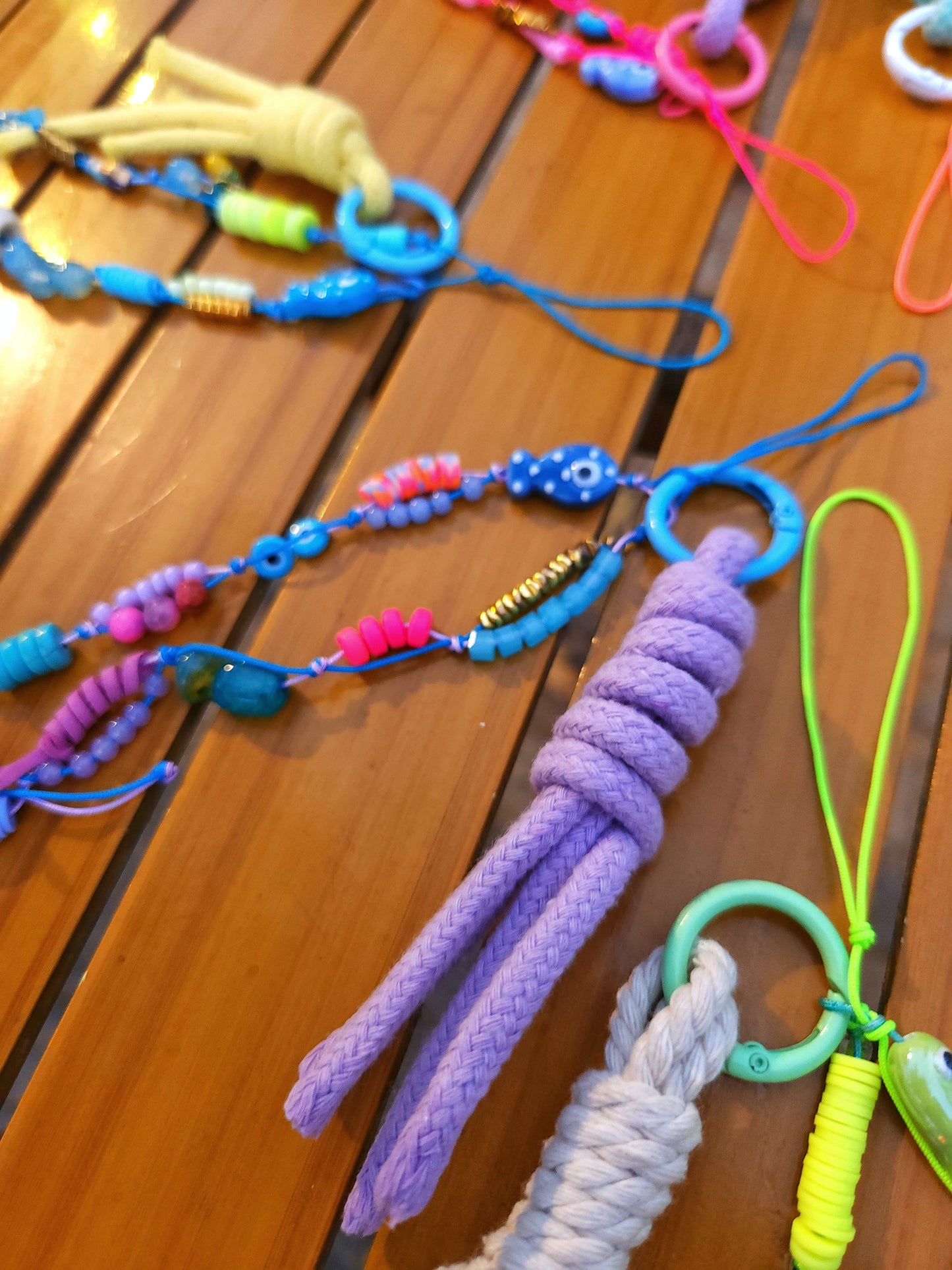 Berry Blue Short Mobile Chain/Charm