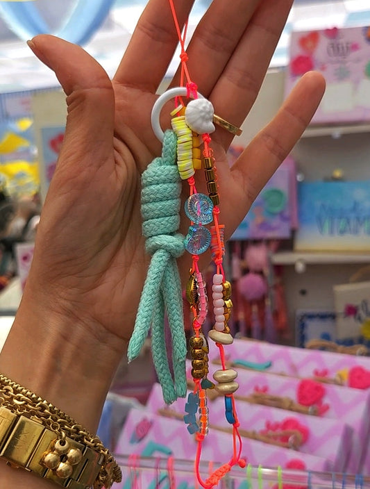 Island Pop Short Mobile Chain/Charm
