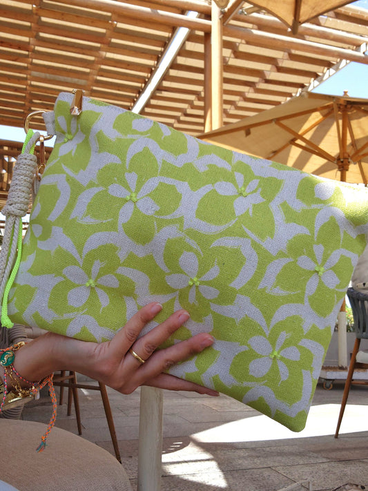 XL Printed Hand Clutch - Lime Beach Floral