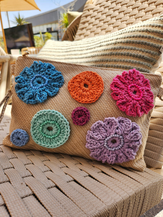 Hand clutch - Colorful Floral